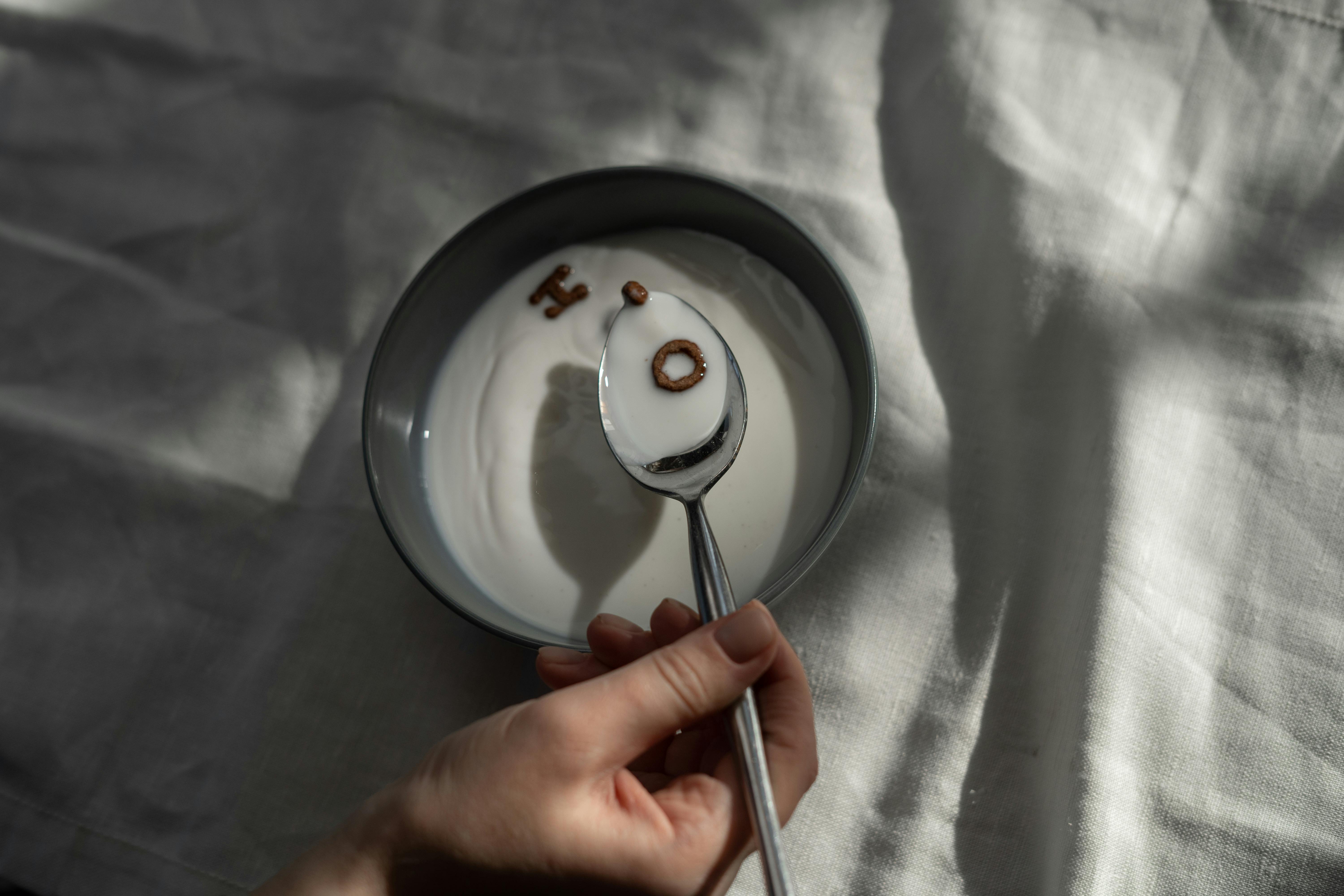 Smart Ways to Reverse Diet: Optimize Your Results in 2025!